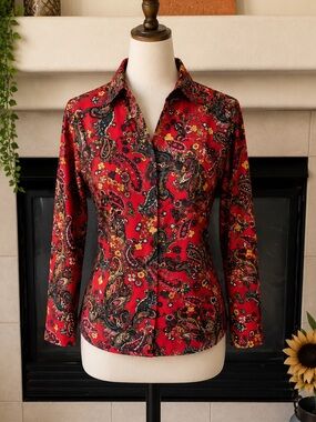 Tailored Red Paisley Button-Down Shirt